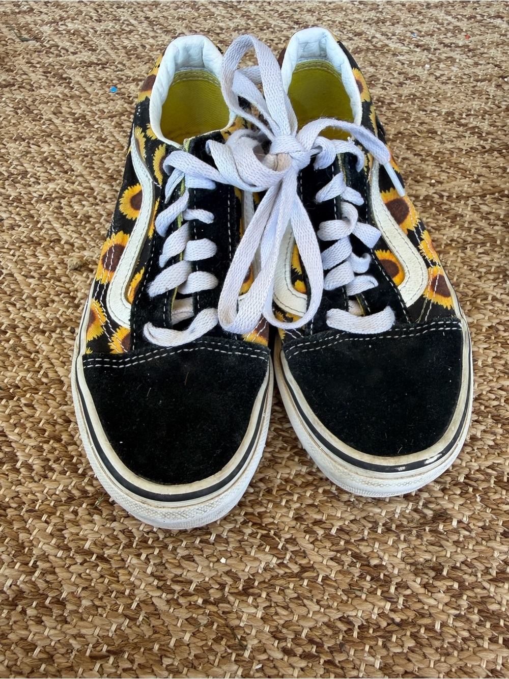 Vans Sunflower Low Tops Off The Wall Size 2 Kids Old Skool Skateboard School